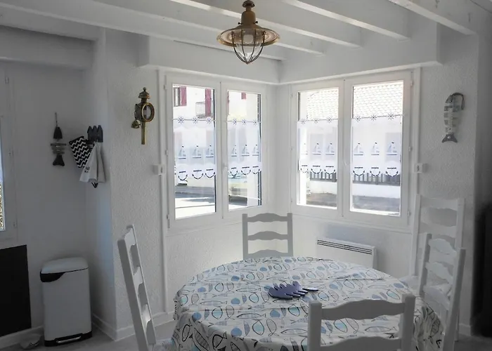 De Standing 200 M Nyaraló Arcachon